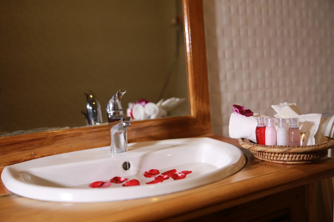 קלאו Essence Motel מראה חיצוני תמונה