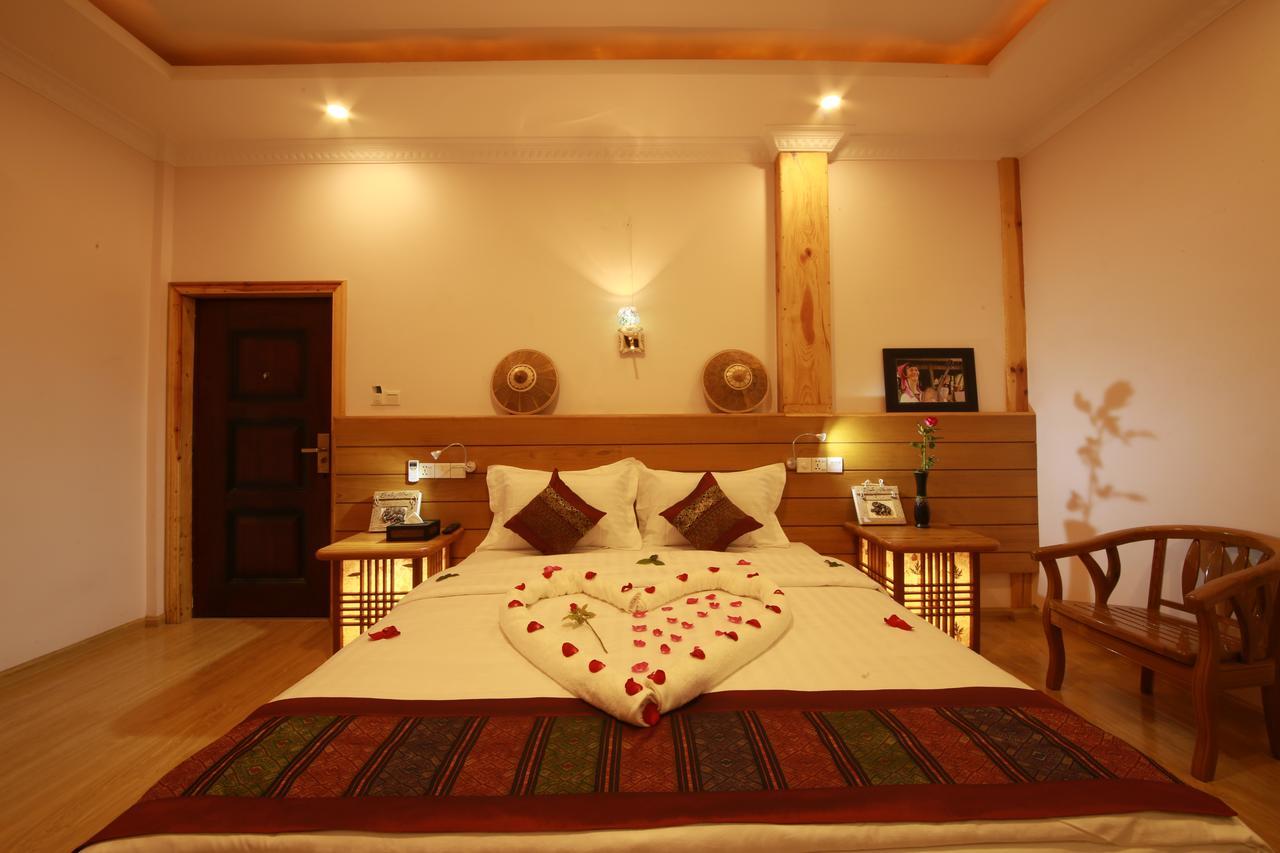 קלאו Essence Motel מראה חיצוני תמונה