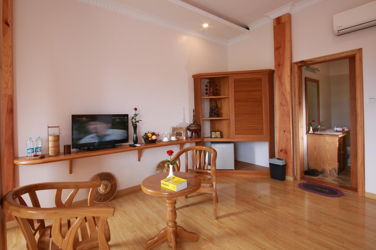 קלאו Essence Motel מראה חיצוני תמונה