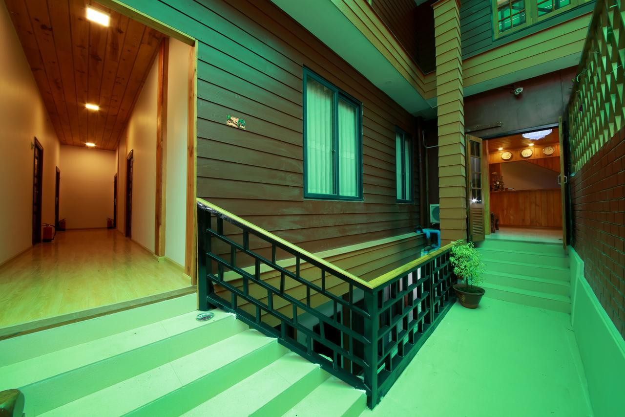 קלאו Essence Motel מראה חיצוני תמונה